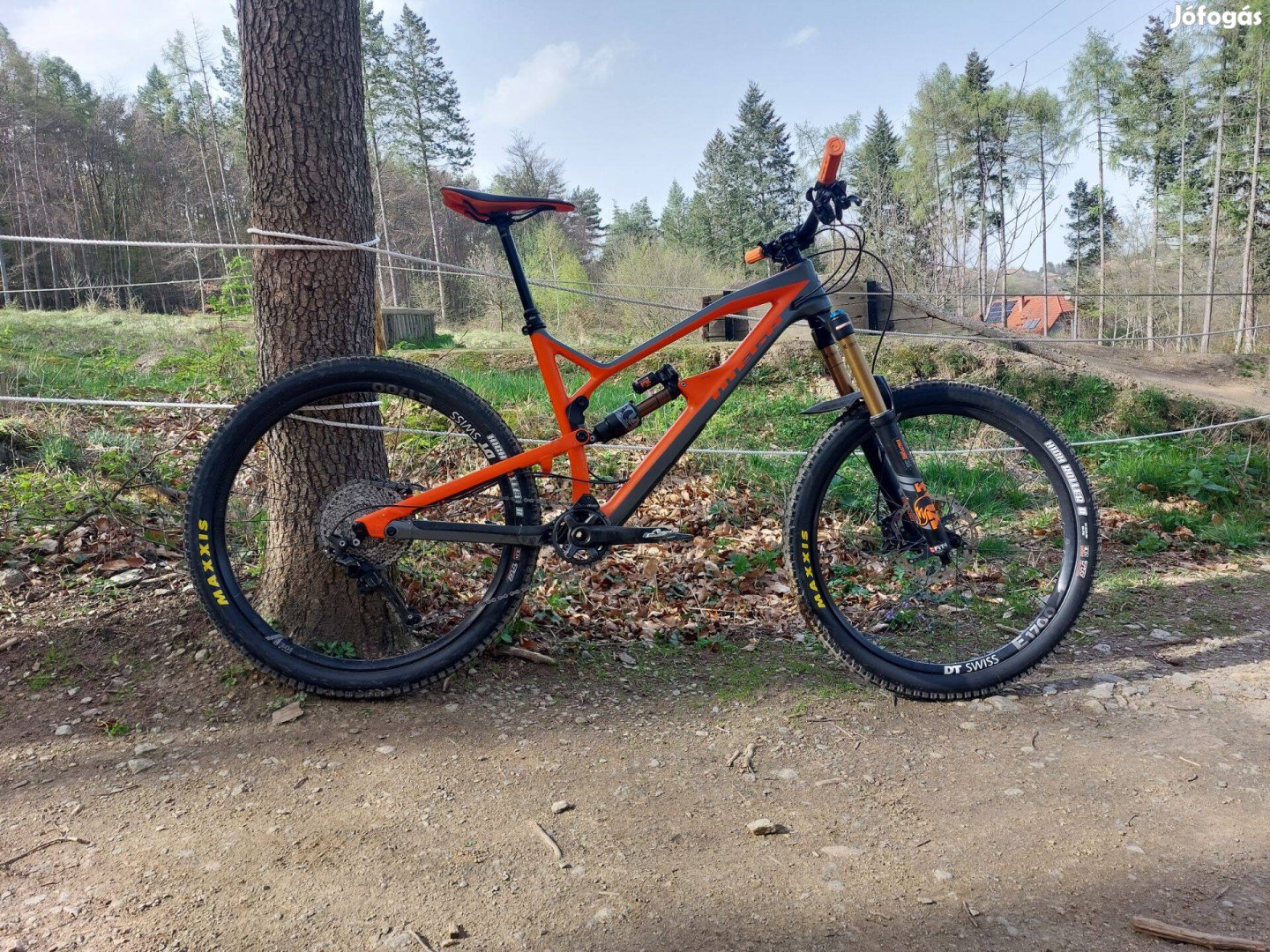 Nukeproof Mega 275 carbon factory