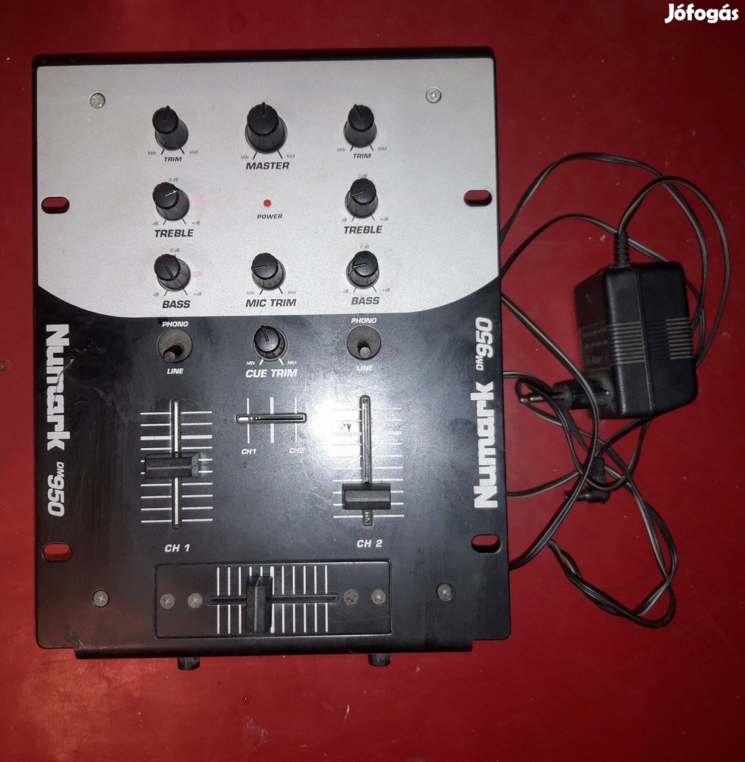 Numark DM950 Keverő