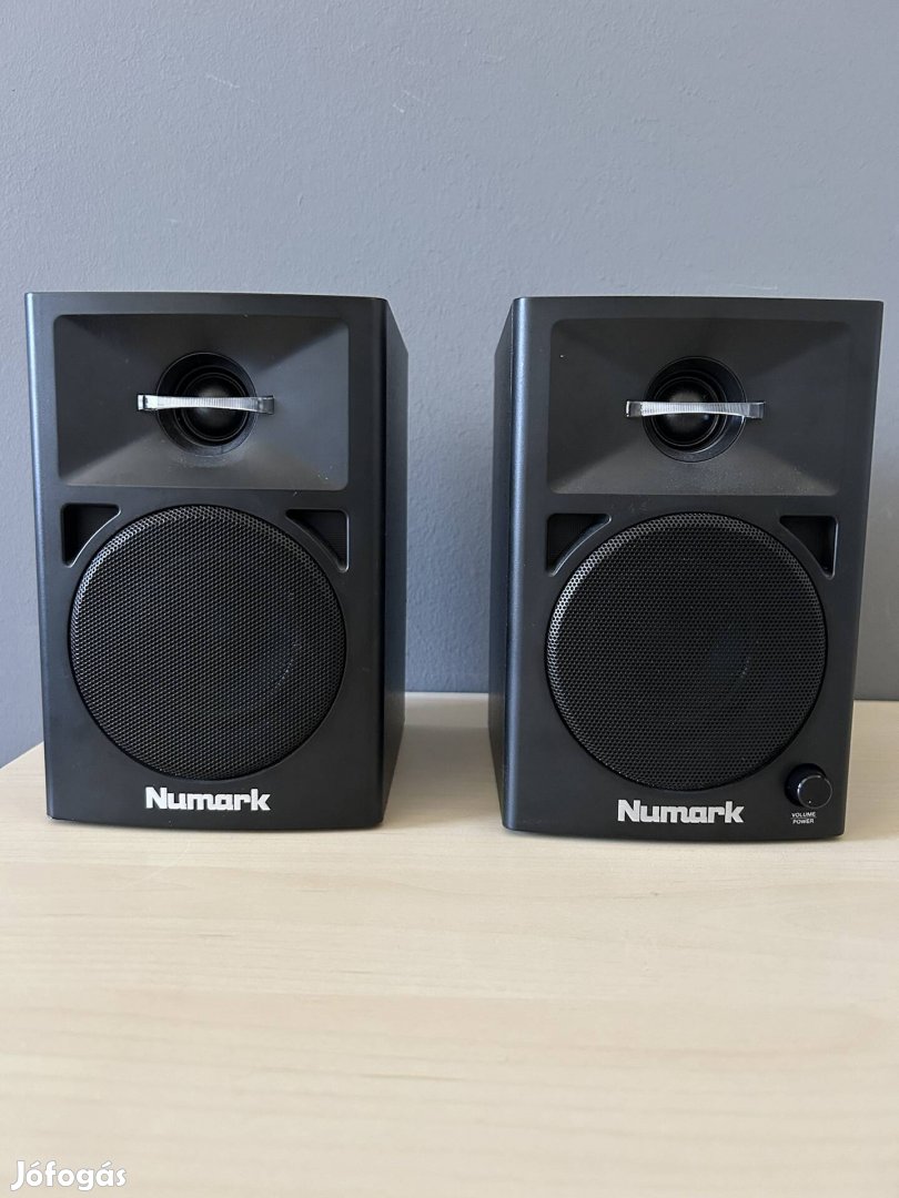 Numark N-Wave 360 stereo hangfal