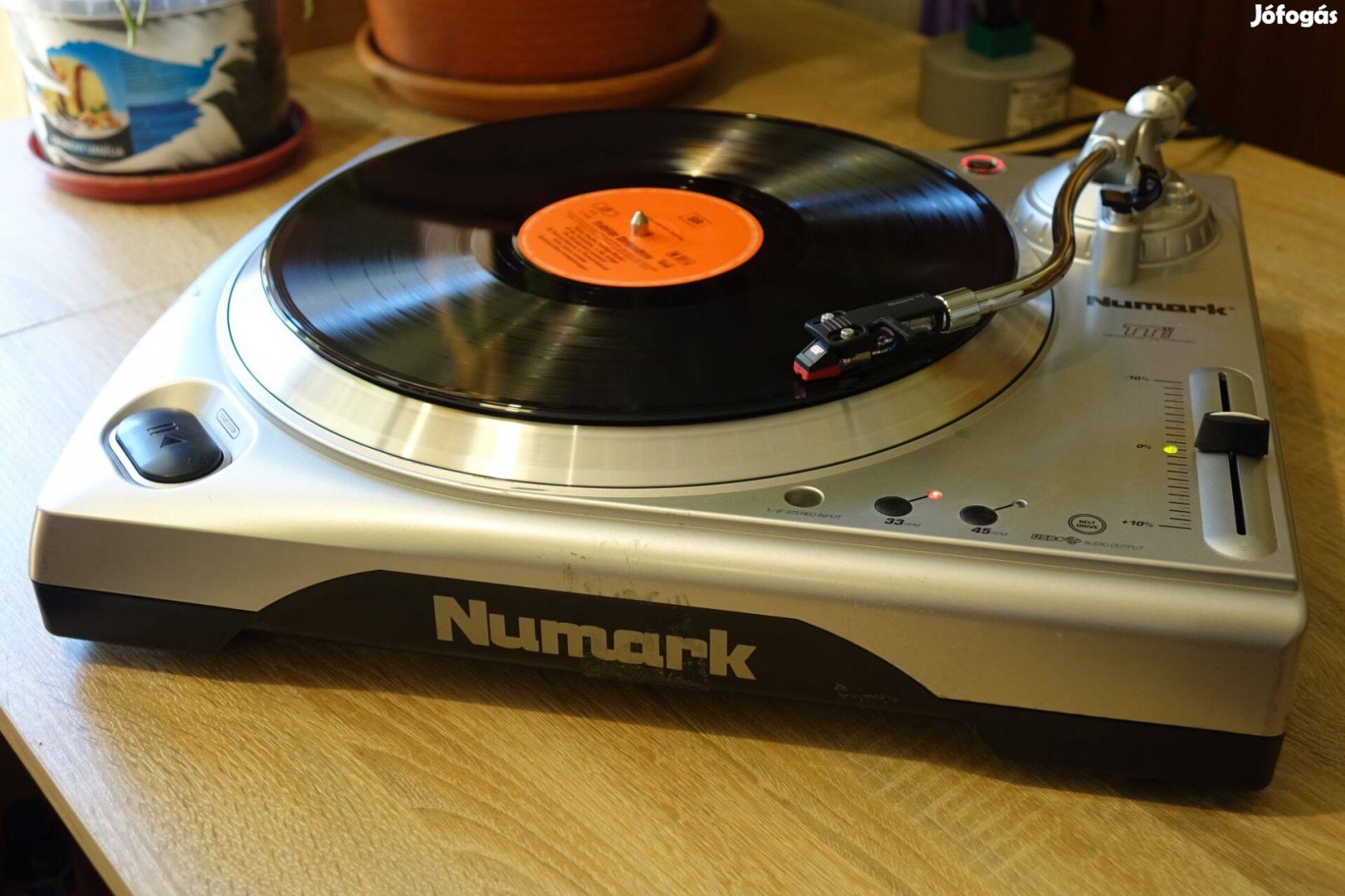 Numark TT usb bakelitlejátszó