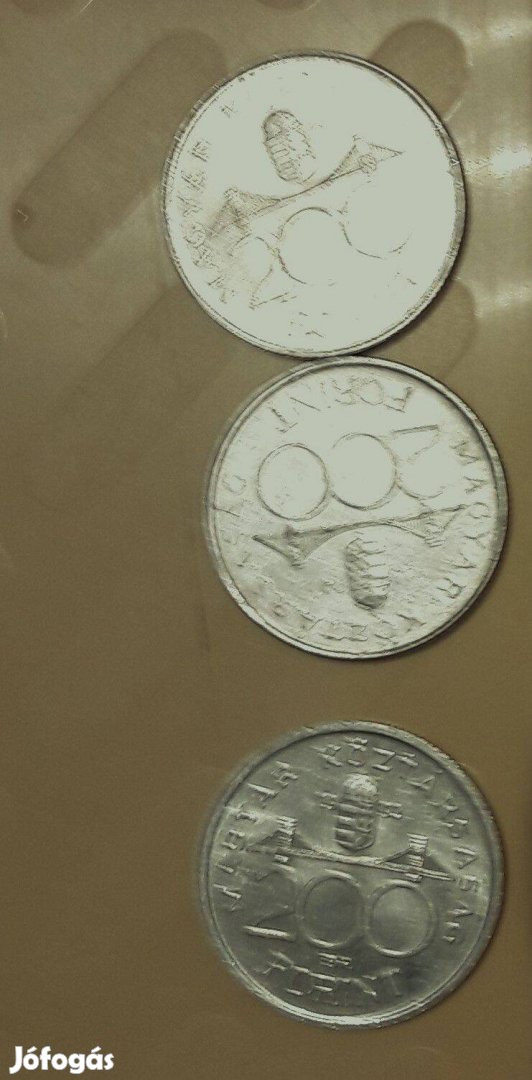 Numizmatikai értékű múlt századi papírpénzek és érmék