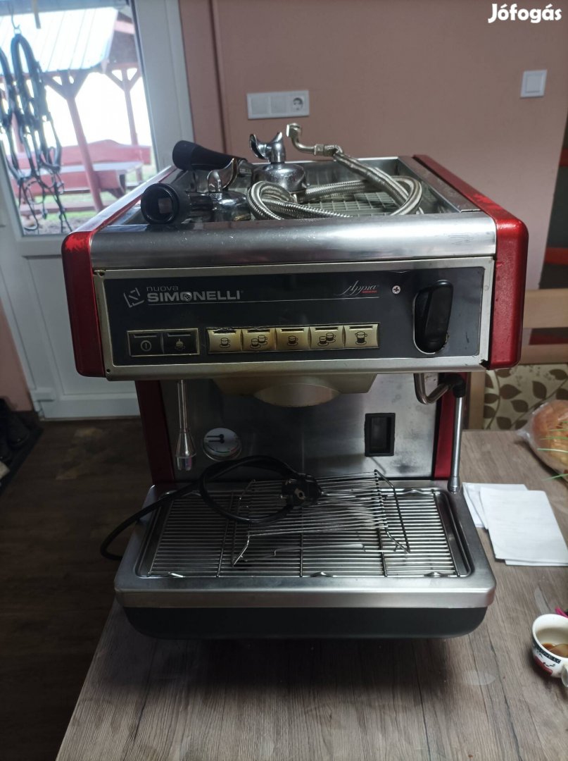 Nuova Simonelli kávégép eladó