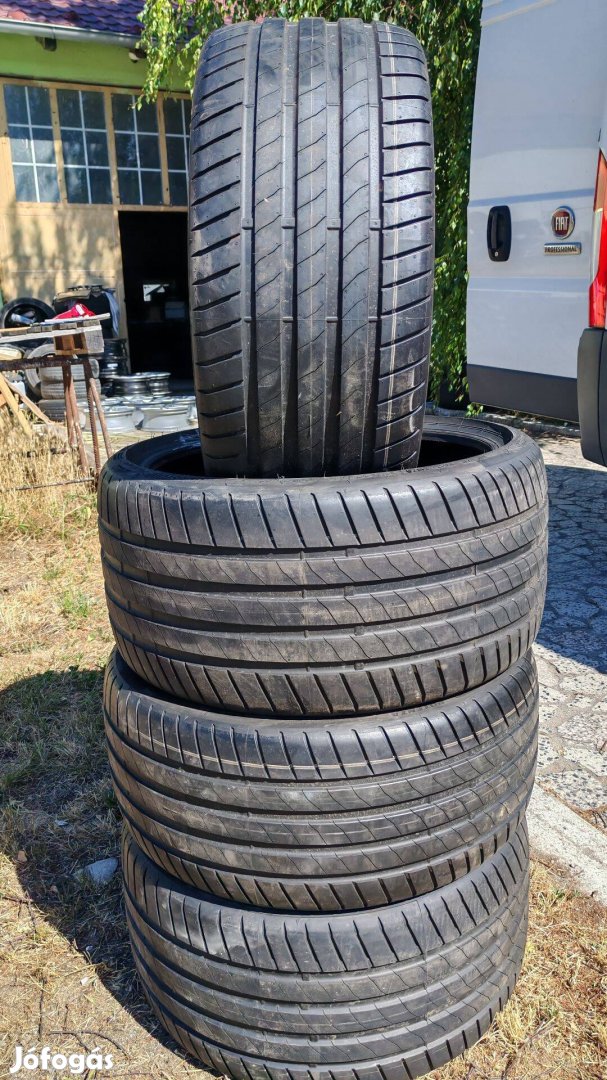 Ny8ri gumik - 245/35 ZR19 + 265/30 ZR19
