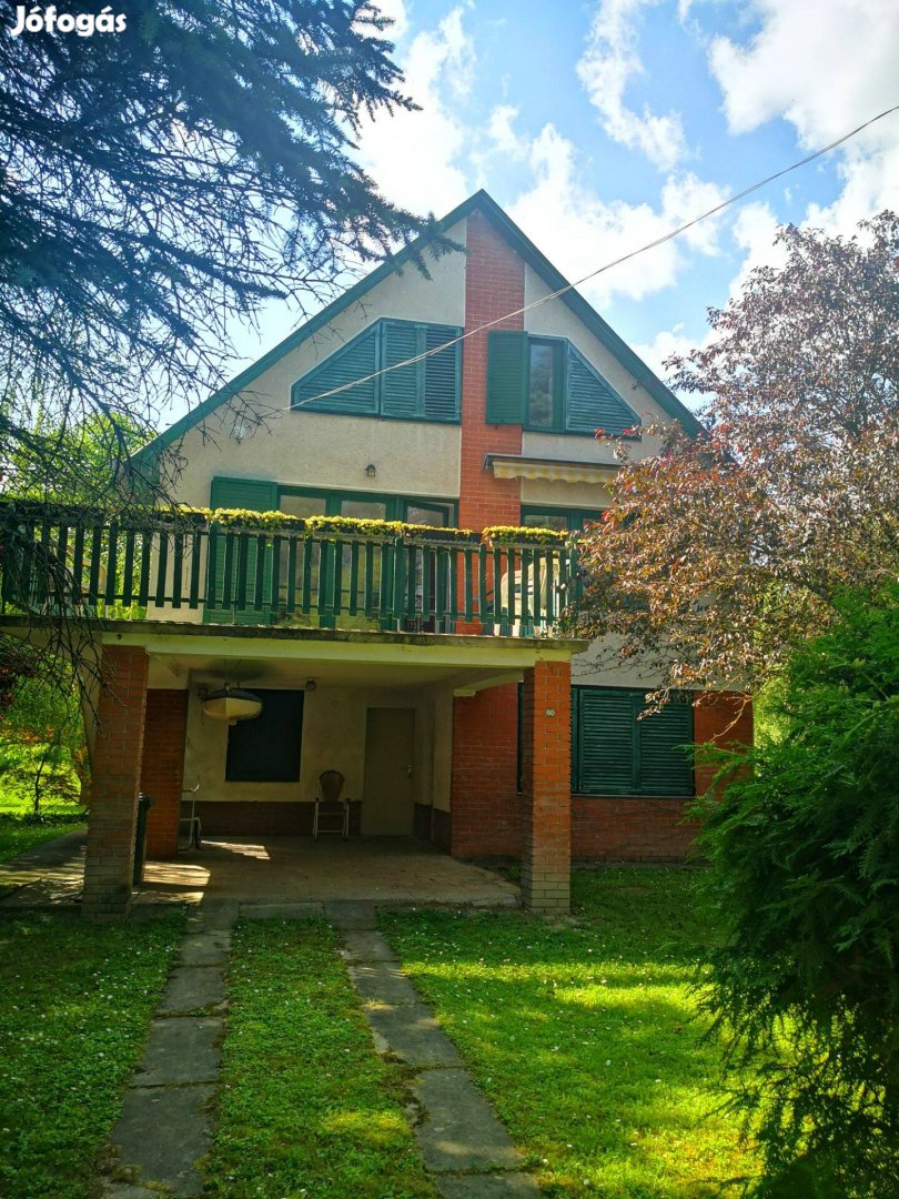 Nyaraló a Dunakanyarban a Sólyomszigeten