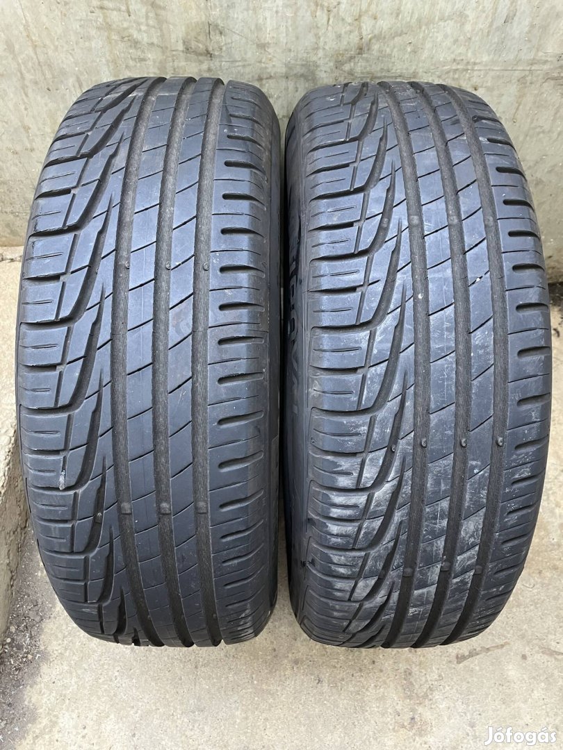 Nyári 215/60 r17 uniroyal gumi 2022