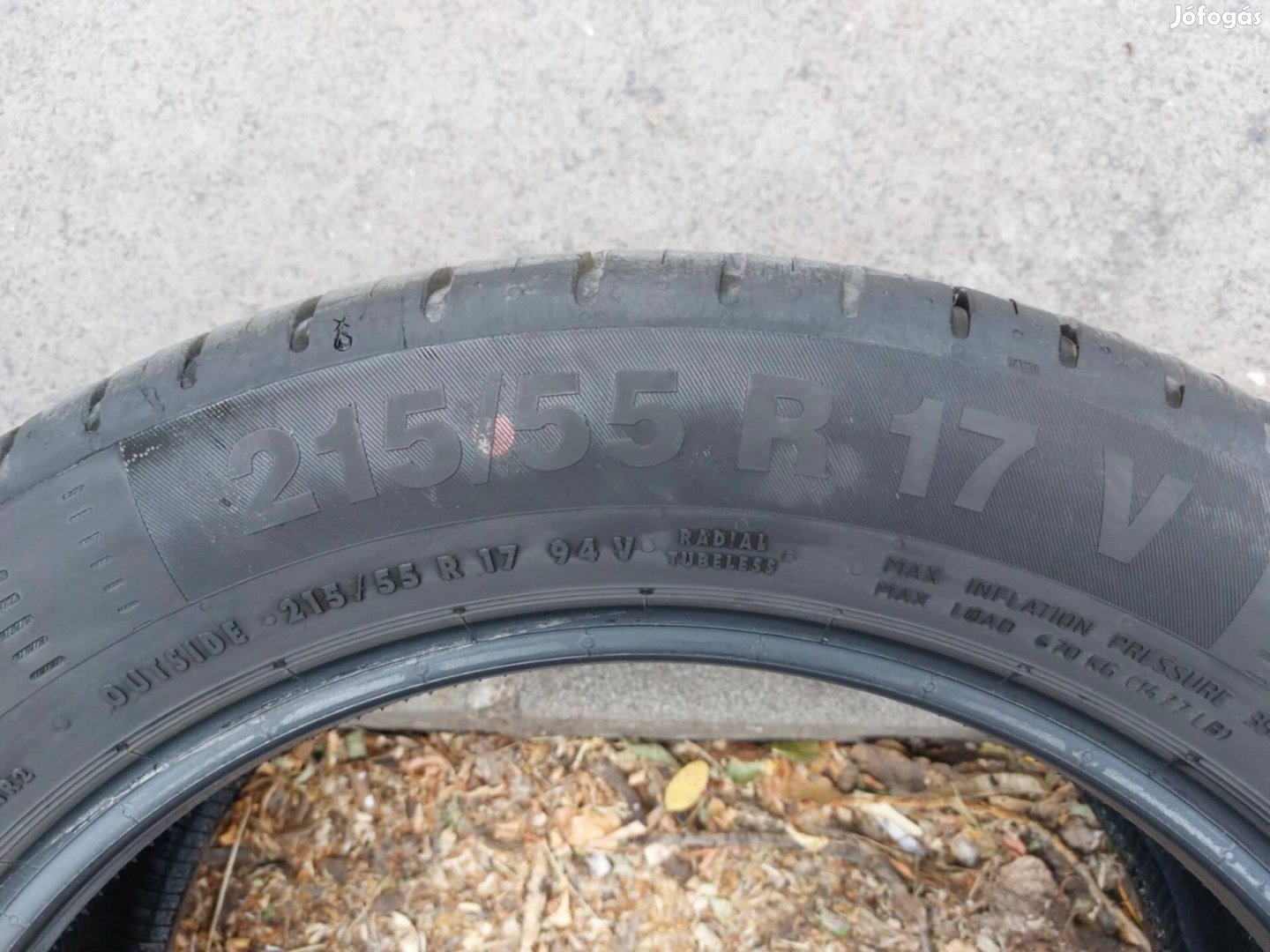 Nyári Gumi 215/55/r17 Continental
