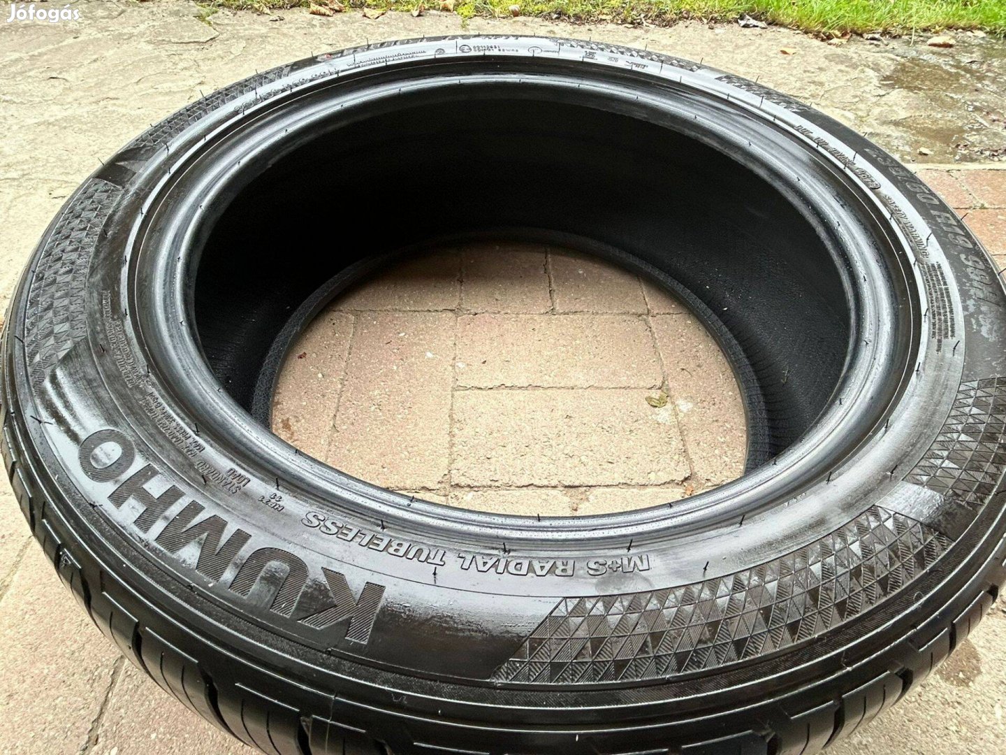 Nyári Gumi Kumho Crugen 235/50 R19 99H 4db eladó