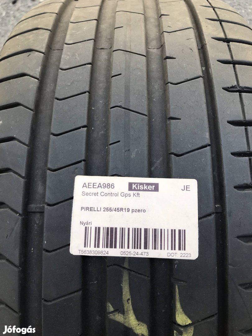 Nyári Gumi  255/45 R19