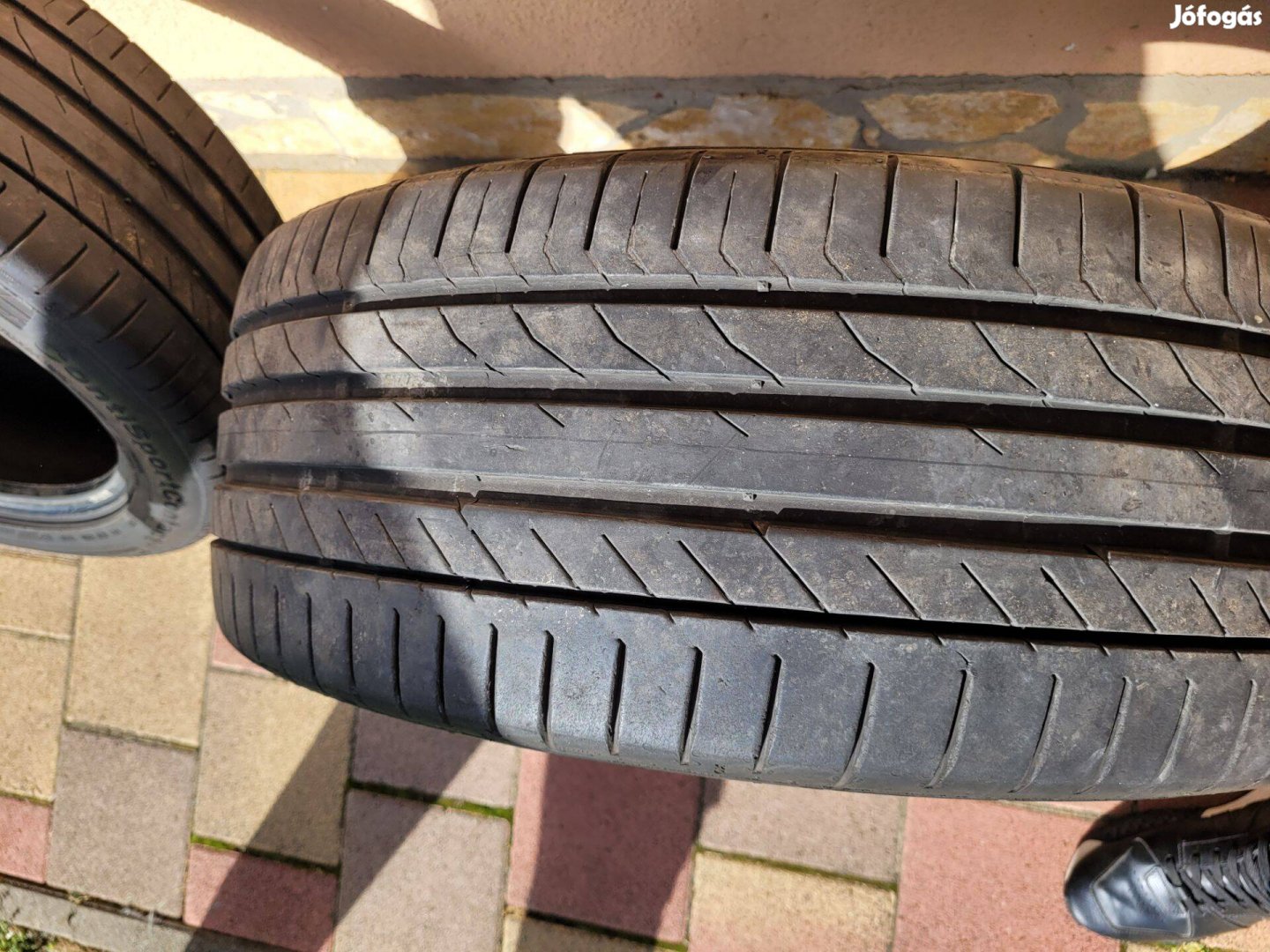 Nyári autógumi 235/50 R18