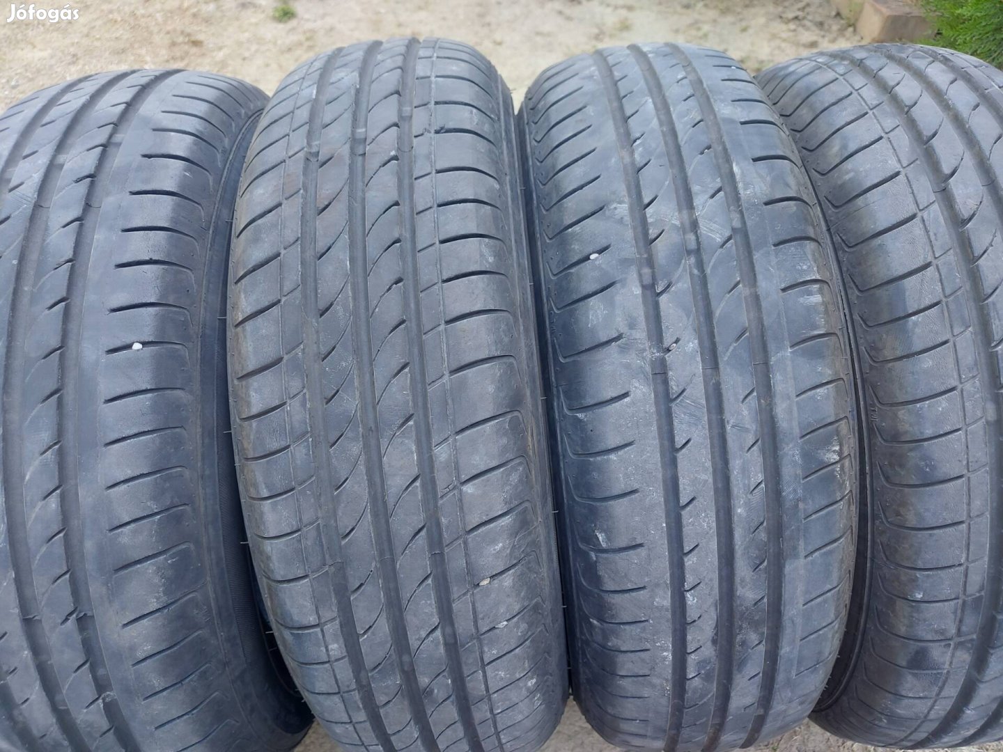 Nyári gumi 165/70 R14 81T
