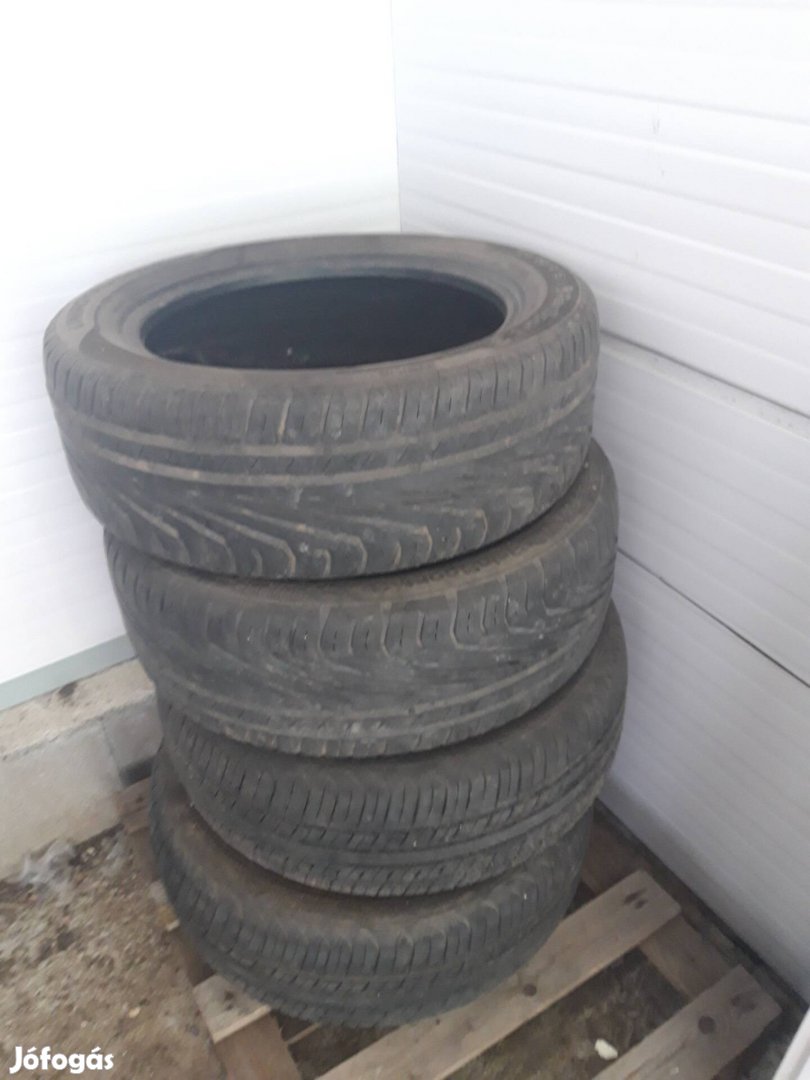 Nyári gumi 195/55 r16