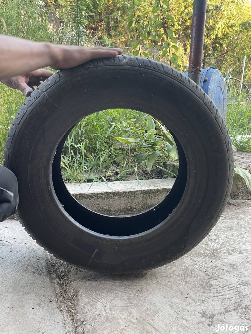 Nyári gumi 195/65 R15