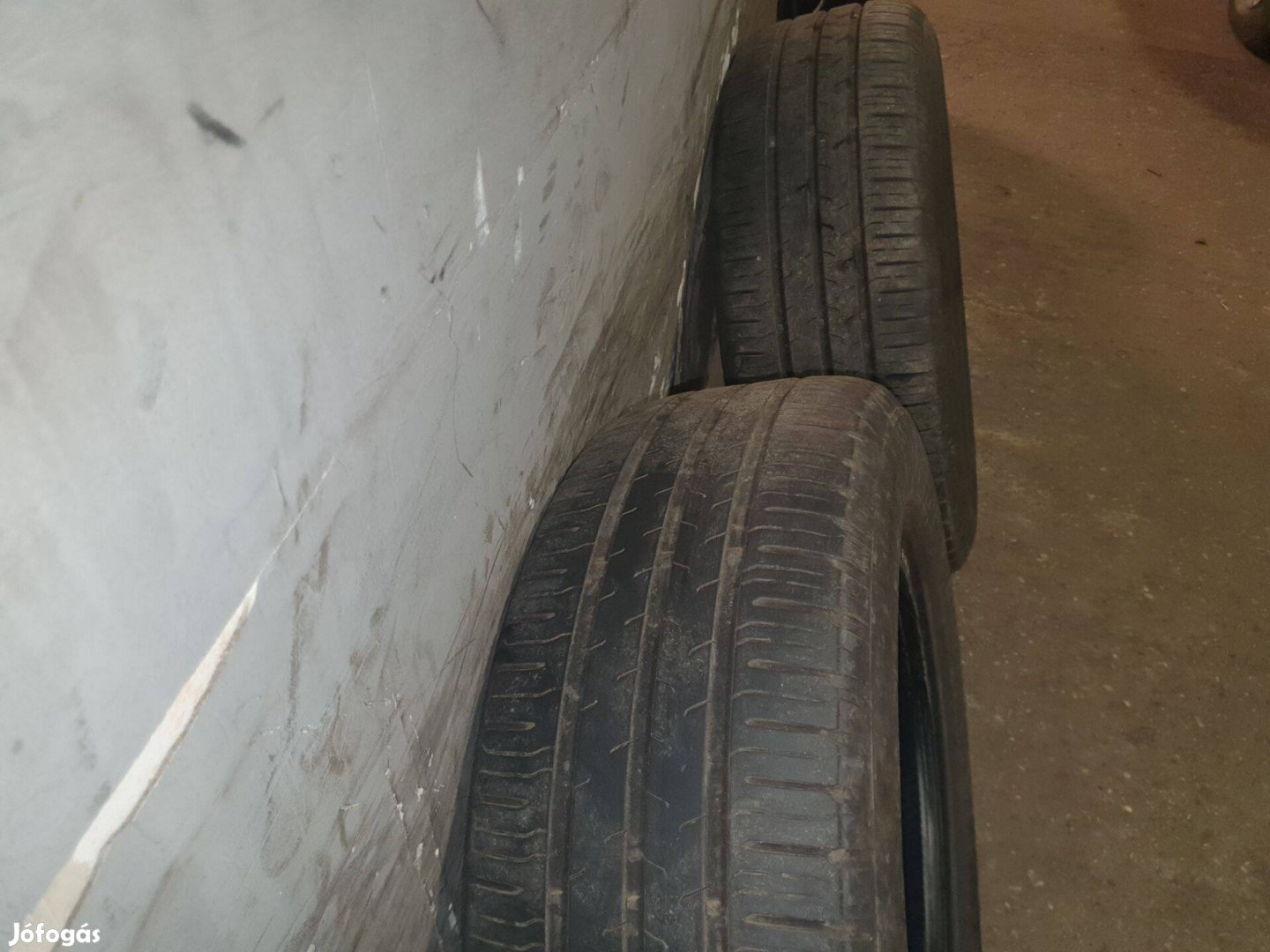 Nyári gumi 195/65 R15