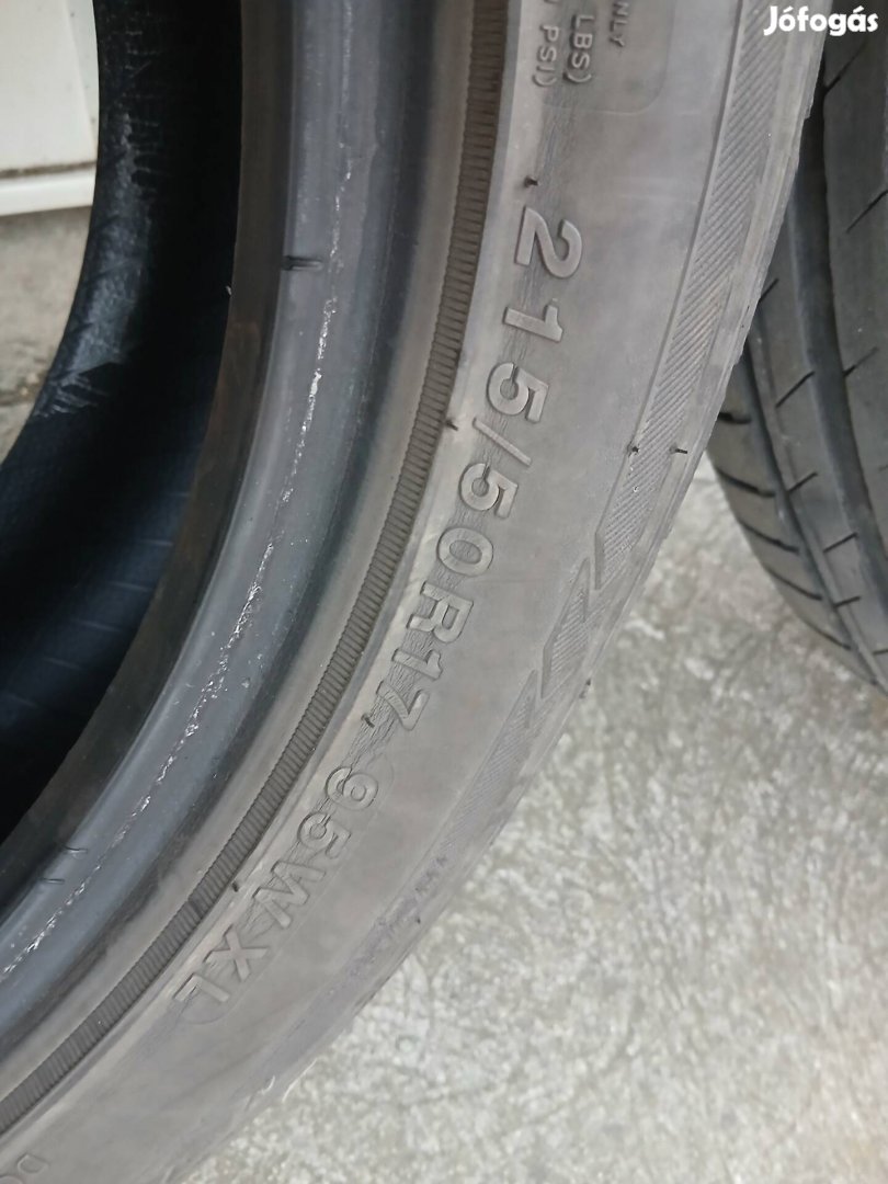 Nyári gumi 215/50 R17