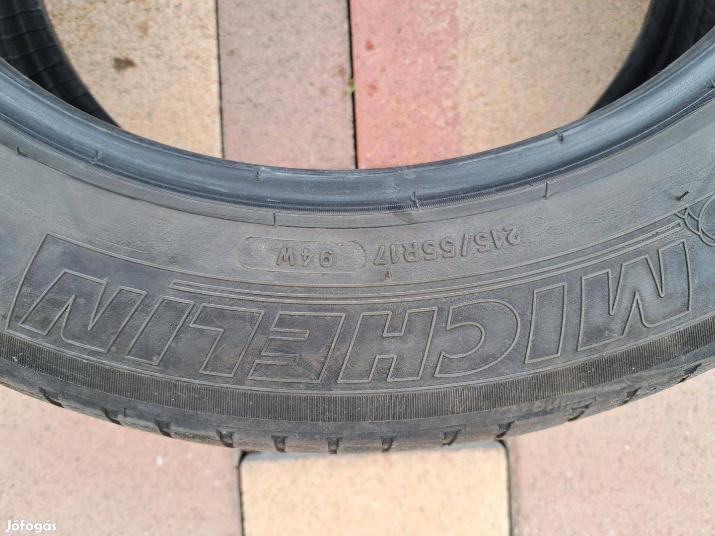 Nyári gumi 215/55 R17