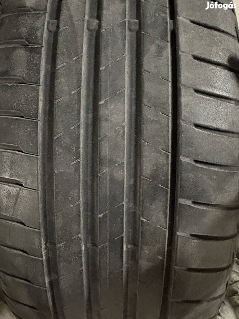 Nyári gumi 225/40 R19 Bridgestone