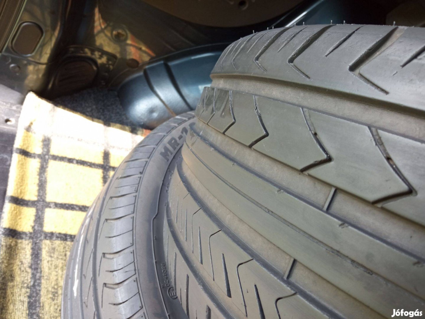 Nyári gumi 225/45R17