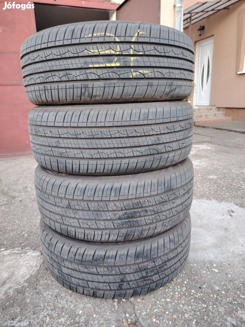 Nyári gumi 235/50 r19