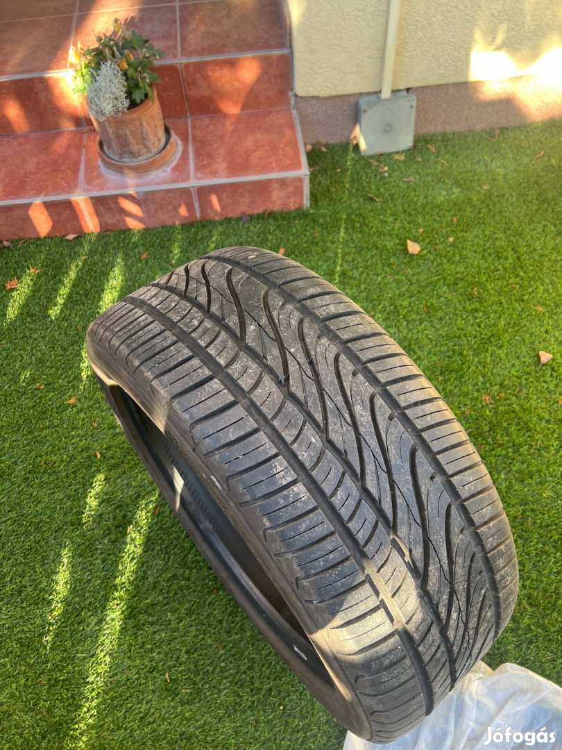 Nyári gumi 245/40 R18