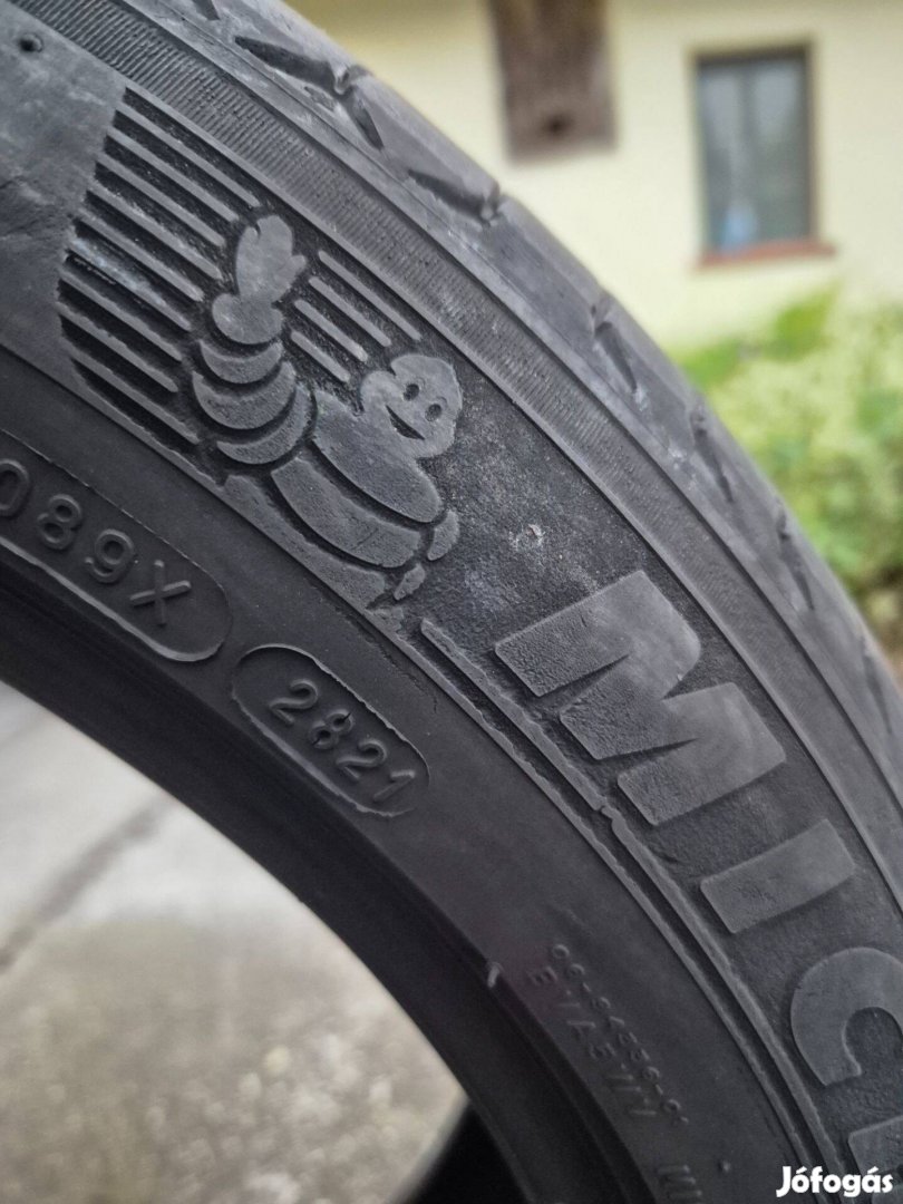Nyari gumi 245/45 R18