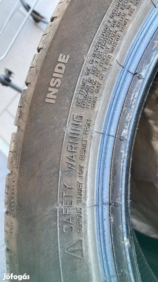 Nyári gumi 4 db 215/45/R17 Continental