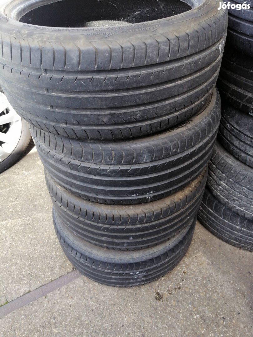Nyári gumi garnitura 225/40R18 Vredestein 