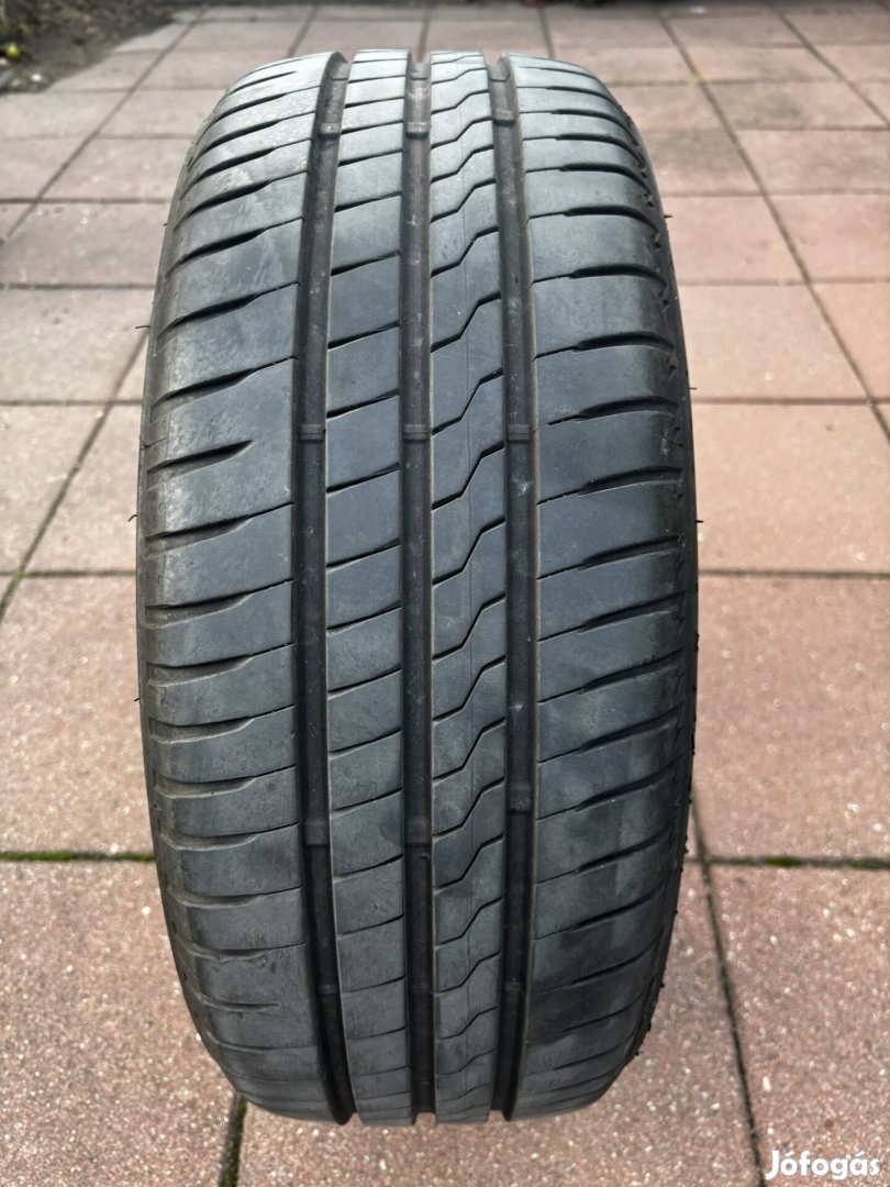 Nyári gumi garnitúra