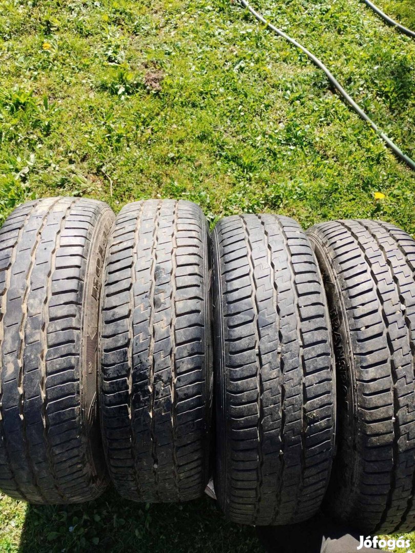 Nyári gumi kisteher 195/70R15C