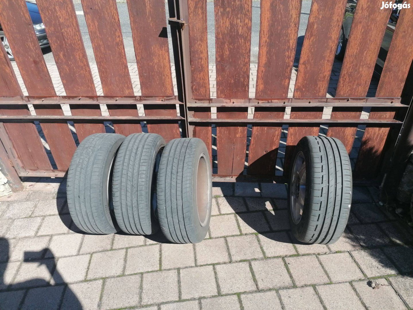 Nyári gumi szett 205/55/16