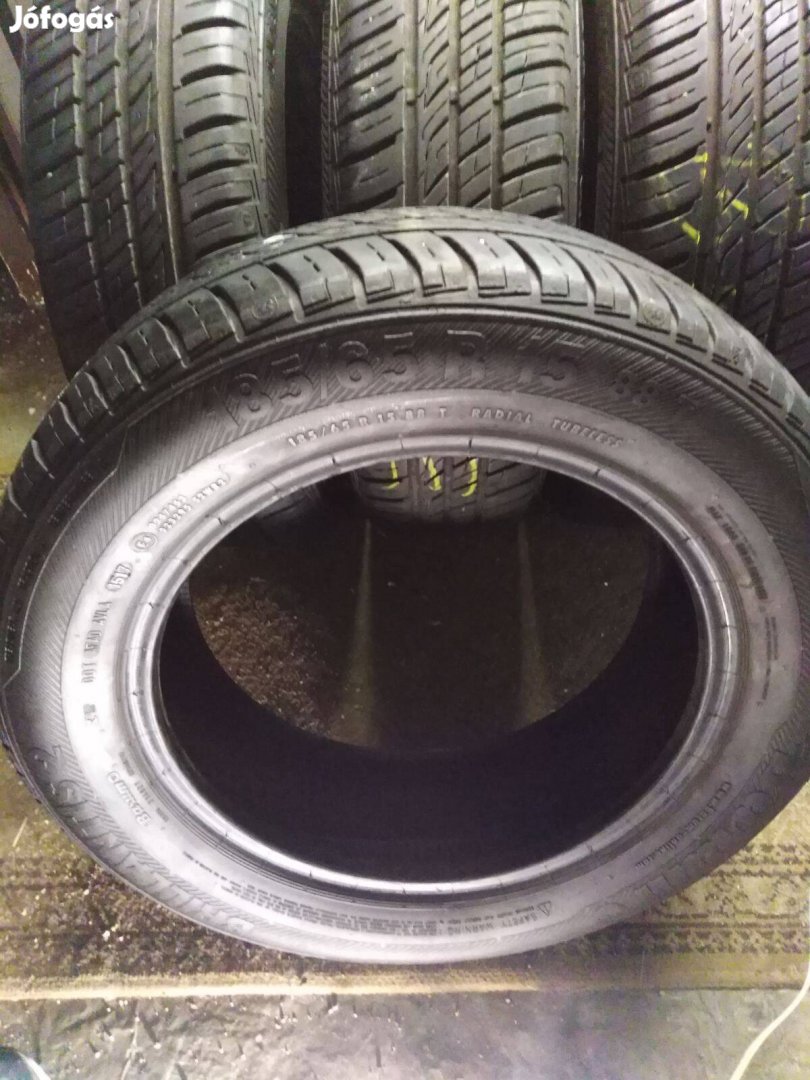Nyári gumiabroncs R15