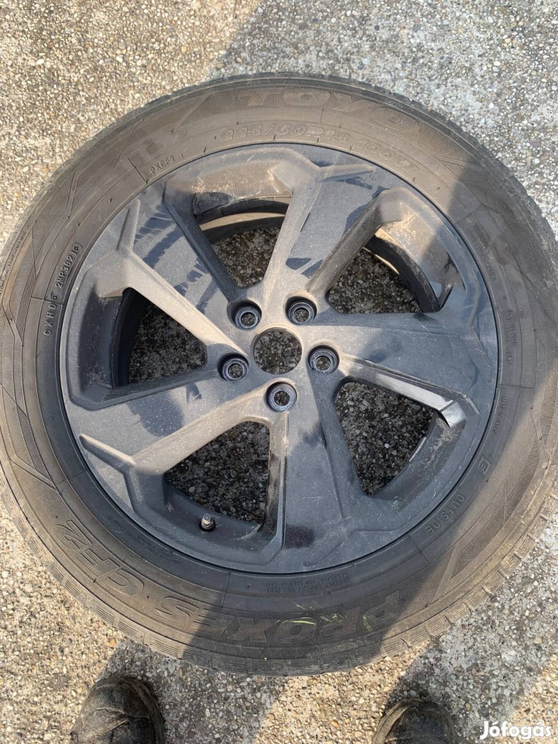 Nyári gumiabroncs alufelnivel (Toyota Rav4)