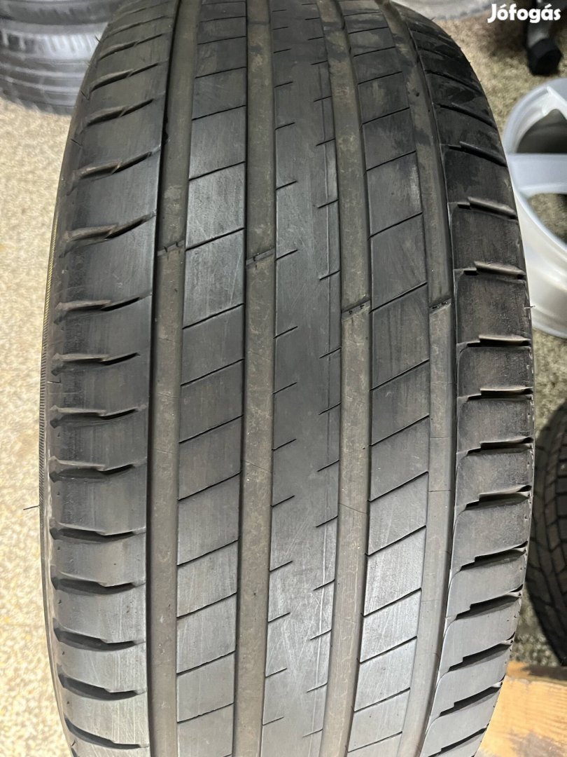 Nyári gumik235/55R19 Michelin