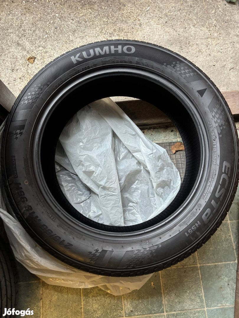 Nyári gumik 215/55R18