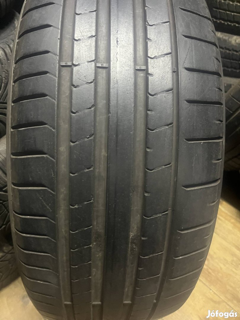 Nyári gumik 255/55R19 Pirelli