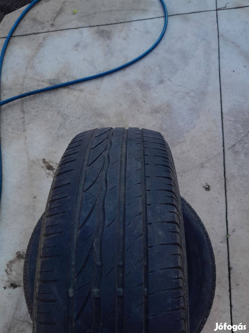 Nyári gumik 2db 215/60 R16 Bridgestone