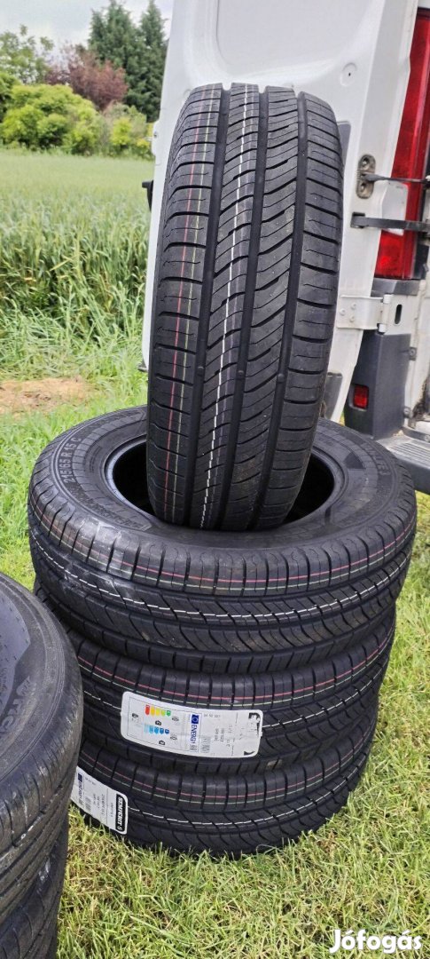 Nyári gumik - 215/65 R15C - Semperit