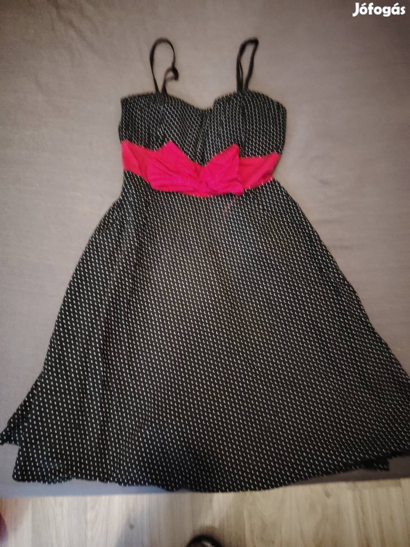 Nyári ruha.