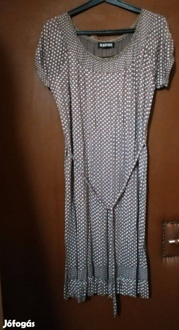 Nyári ruhák, többféle színben 46-méretben szinte újak!69