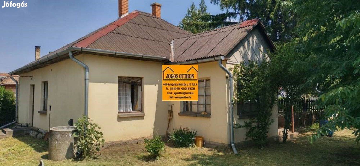 Nyíregyháza-Butyka övezetében, 3 szobás felújítandó családi ház eladó!