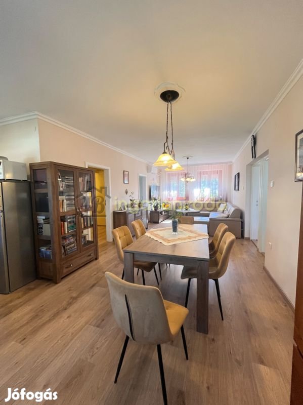 Nyíregyháza - Belváros - Ikerház - Eladó