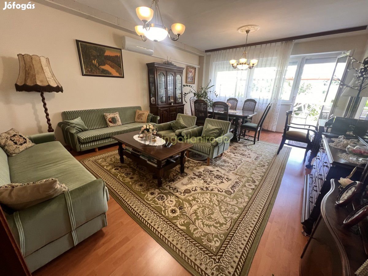 Nyíregyháza - Korányi Kertváros - Családiház - Ikerház -