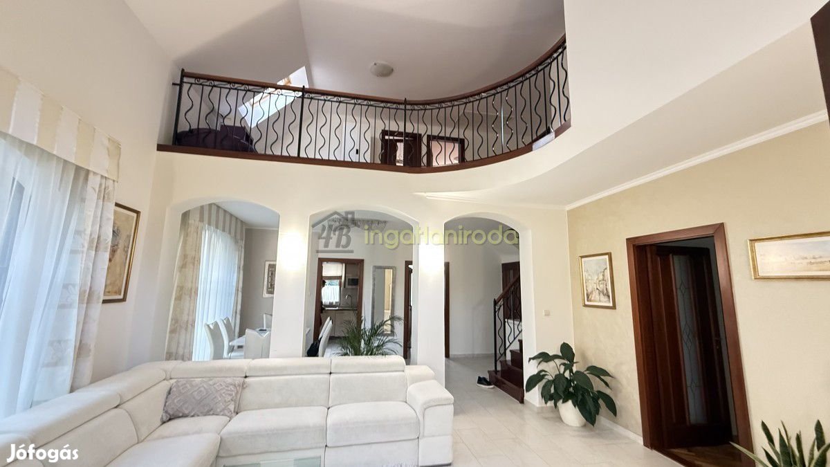 Nyíregyháza - Sóstófürdő - Családiház - Eladó