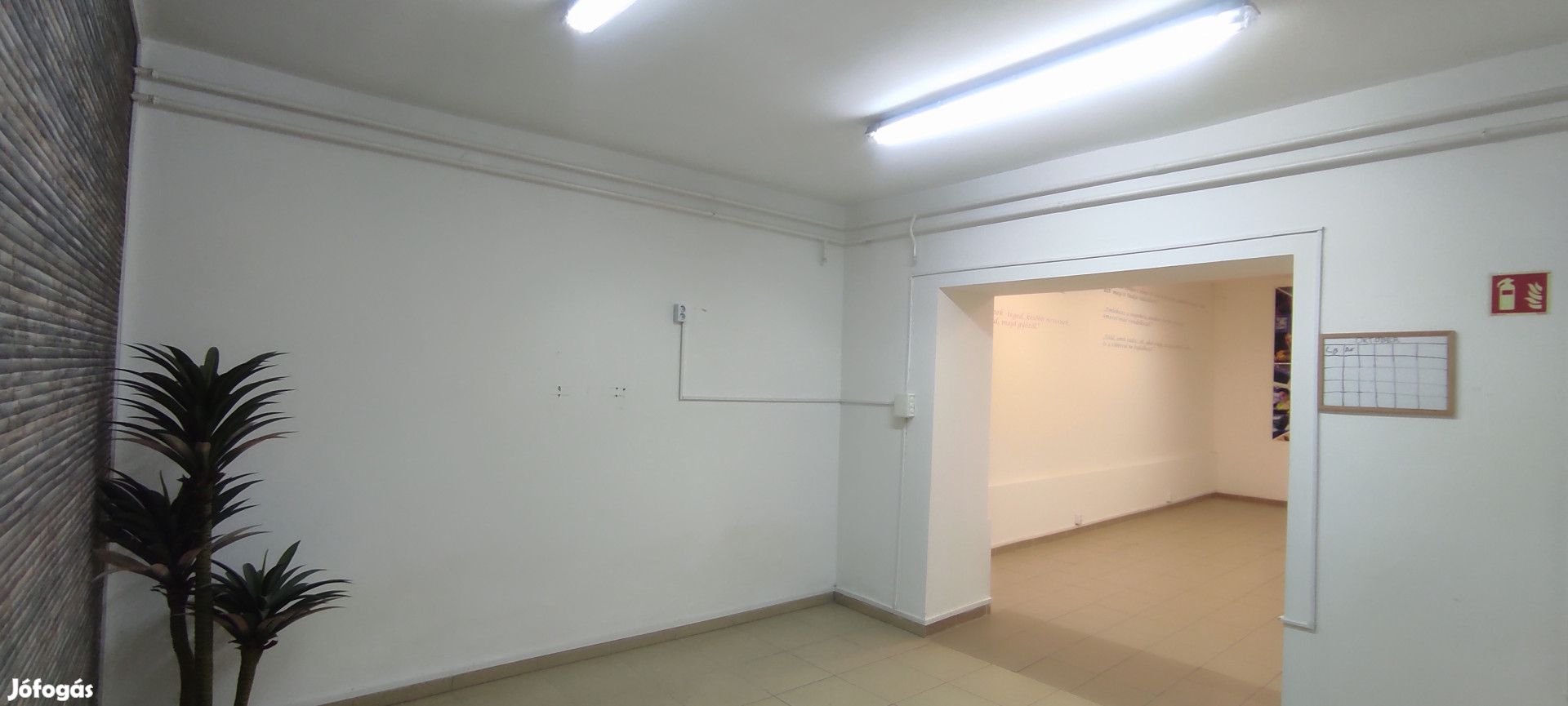 Nyíregyháza abszolút belvárosában üzlethelyiség eladó