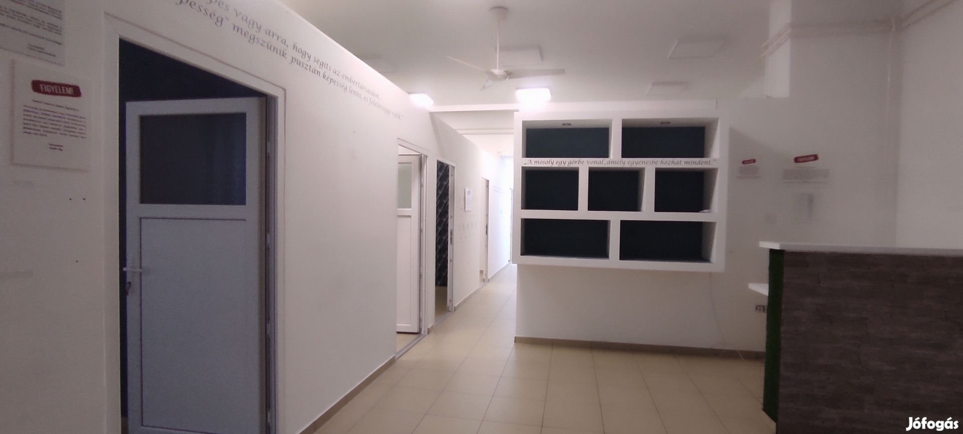 Nyíregyháza belvárosában kiadó üzlethelyiség
