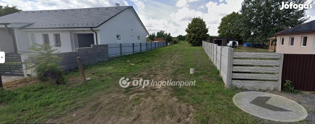 Nyíregyházai 2792 nm-es telek eladó