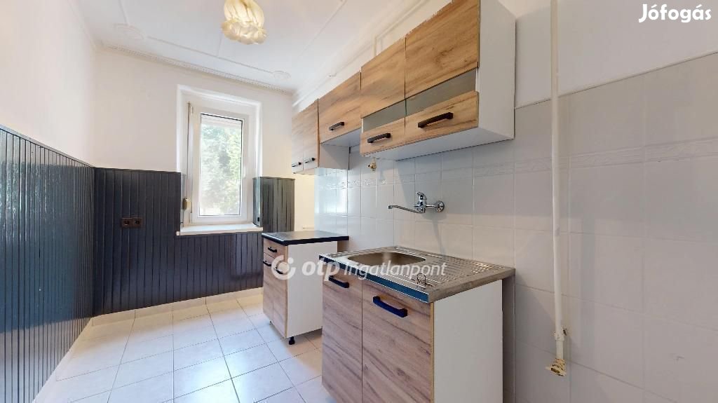 Nyíregyházai 37 nm-es lakás eladó