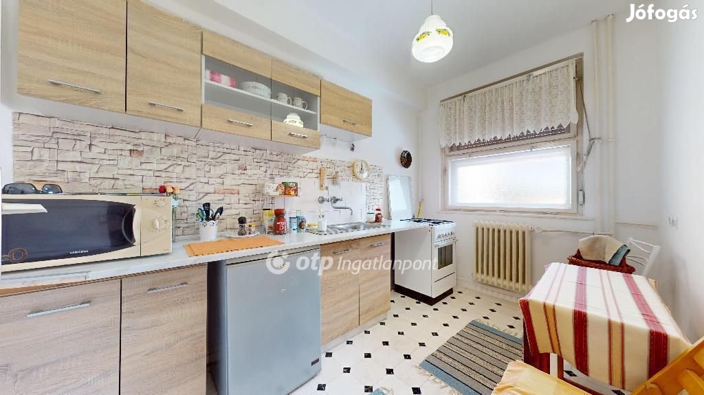 Nyíregyházai 55 nm-es lakás eladó