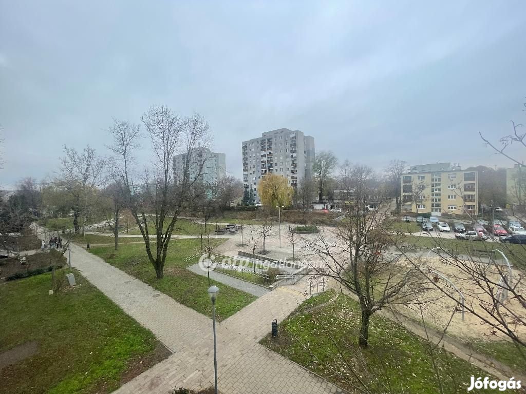 Nyíregyházai 55 nm-es lakás eladó