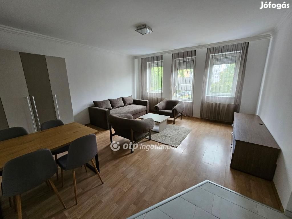 Nyíregyházai eladó 52 nm-es lakás