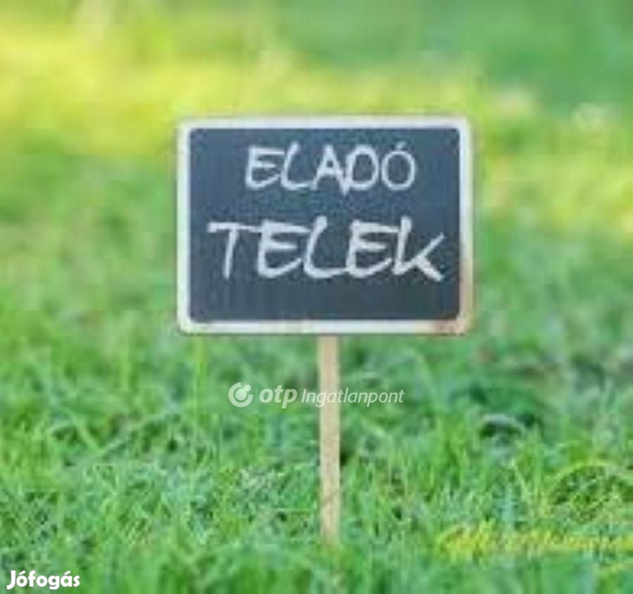 Nyíregyházai eladó 6705 nm-es telek